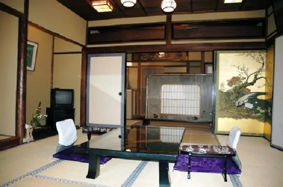 Ikumatsu Hotel Kyoto Ryokan