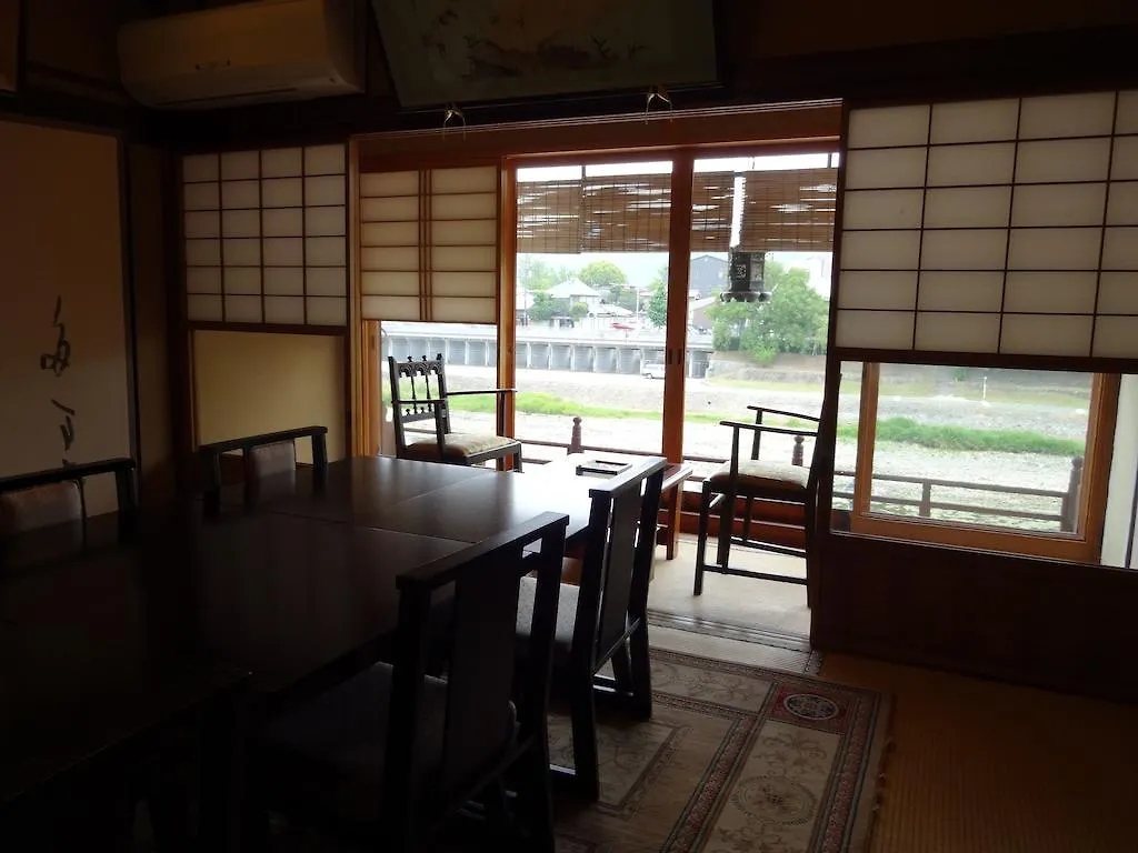 Ryokan Ikumatsu Hotel Kyoto